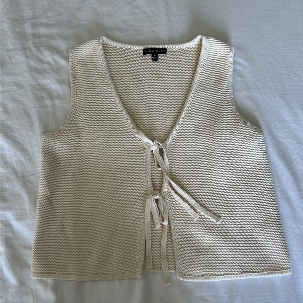 Shop Zoco Cream Knit Tie-Front Vest